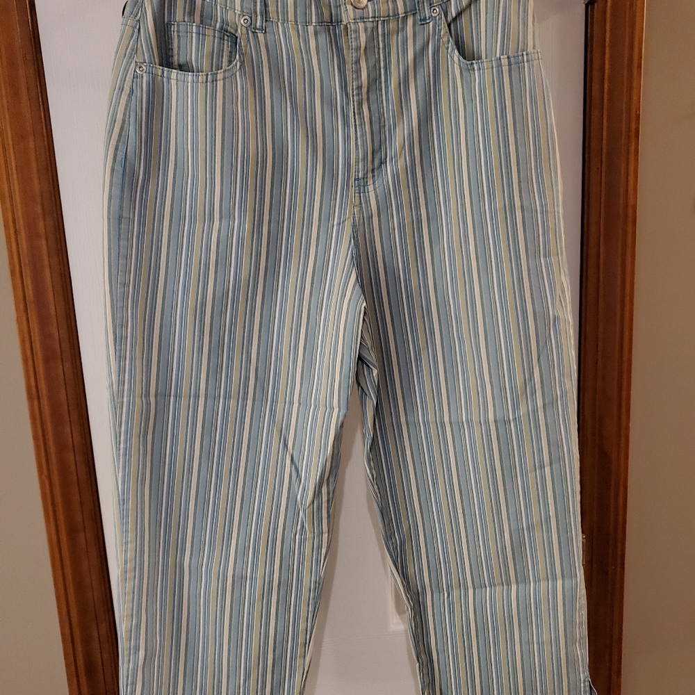 Multi color striped Capris.